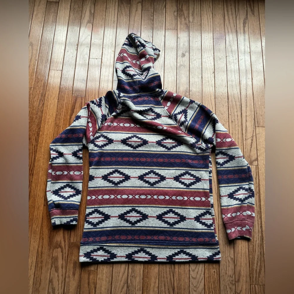 Brooklyn Cloth Mfg. Baja hoodie with Southwest design - Picture 3 of 5